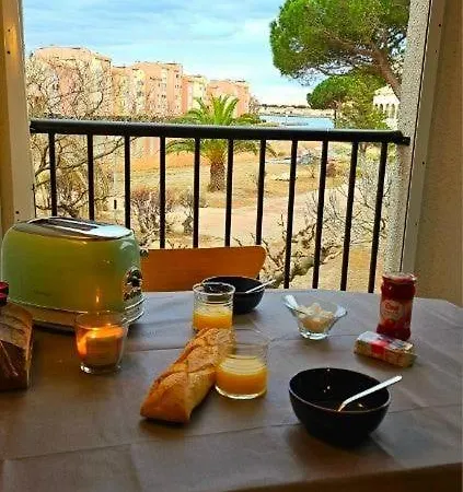 With Wifi, Air Conditioning And Pool *